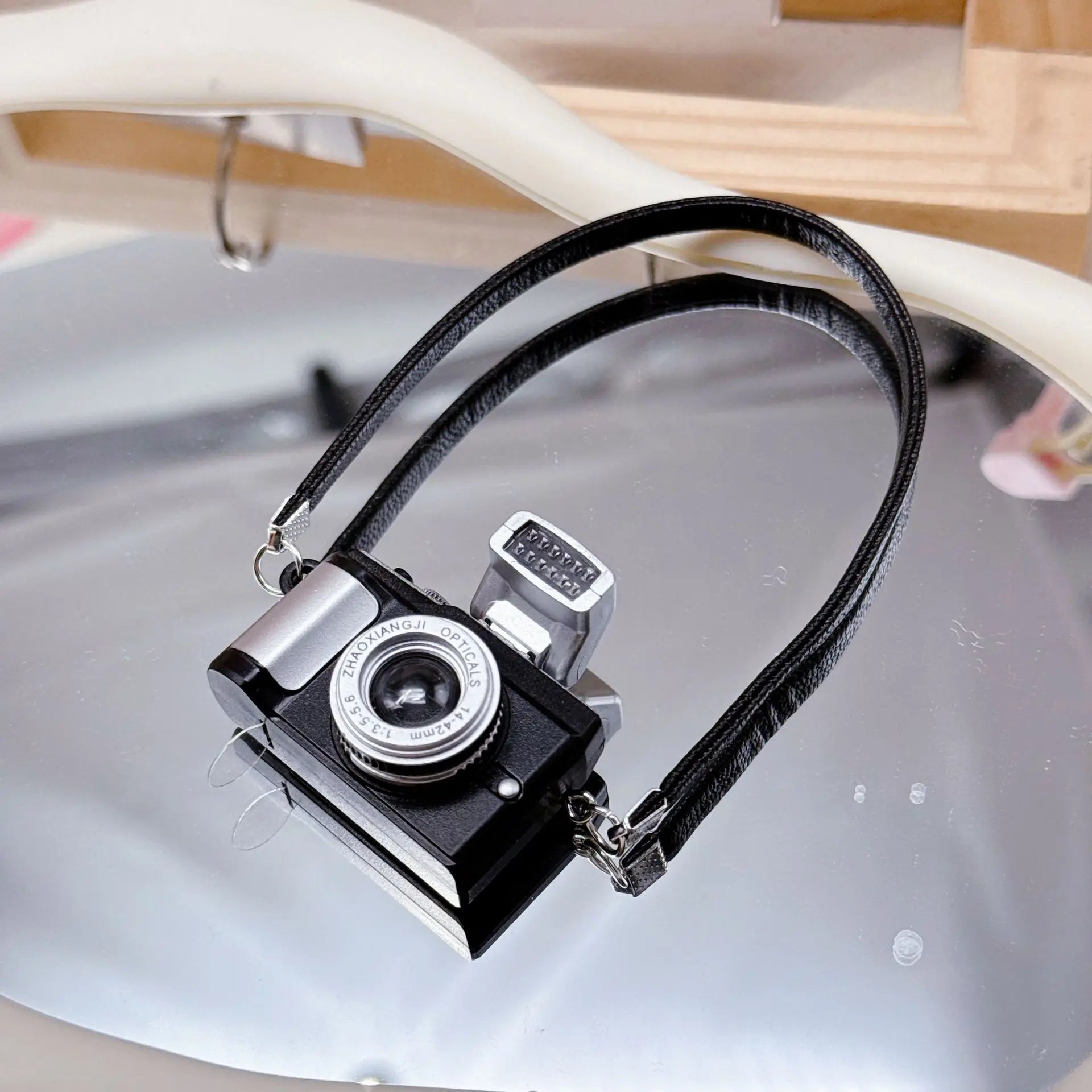 Crossbody 'Bubu Camera